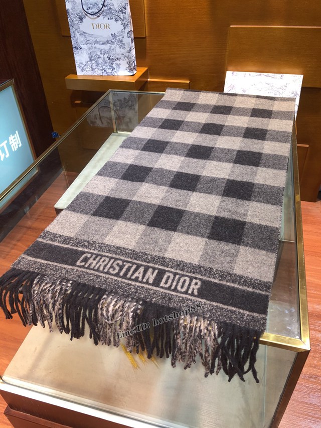 Dior專櫃新款迪奧羊毛羊絨Check'N'Dior印花流蘇圍巾 mmyj1424